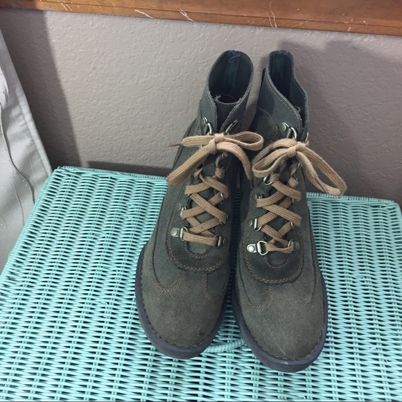 born cass block heel boot